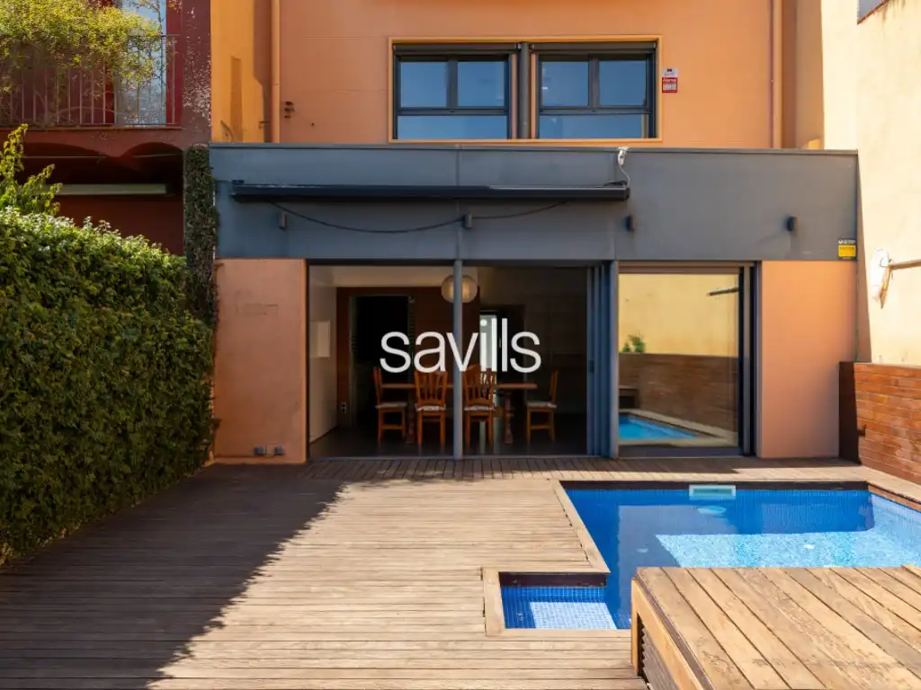 Haus oder Chalet zur Miete in Barcelona mit Privatgarten und Schwimmbad