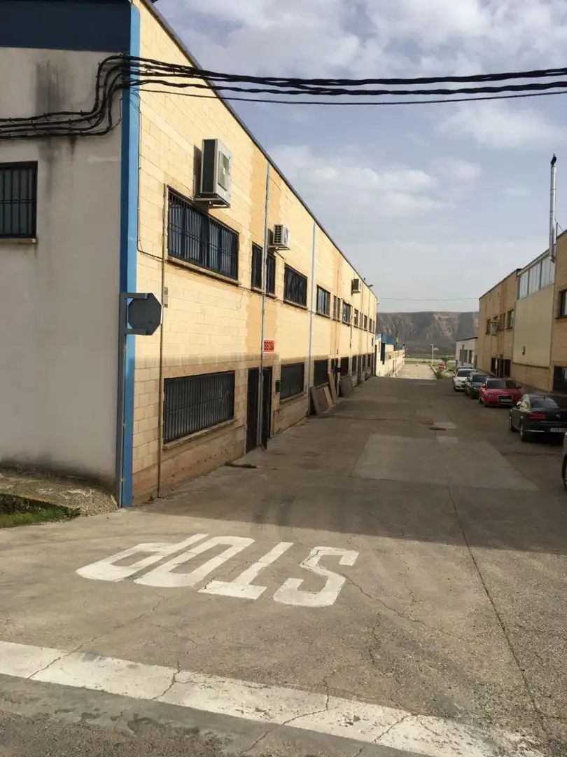 Industrial buildings for sale in Albelda de Iregua - Cno. Pradejón, Pradejón