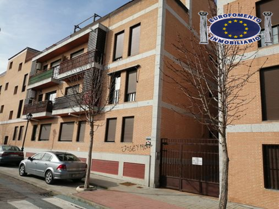 Exterior view of Flat to rent in Yuncler  with Air Conditioner, Heating and Storage room