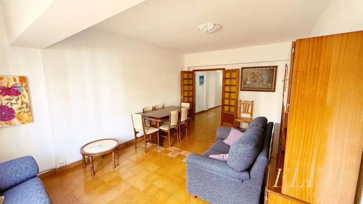 Sala de estar de Apartamento en venta en Las Palmas de Gran Canaria