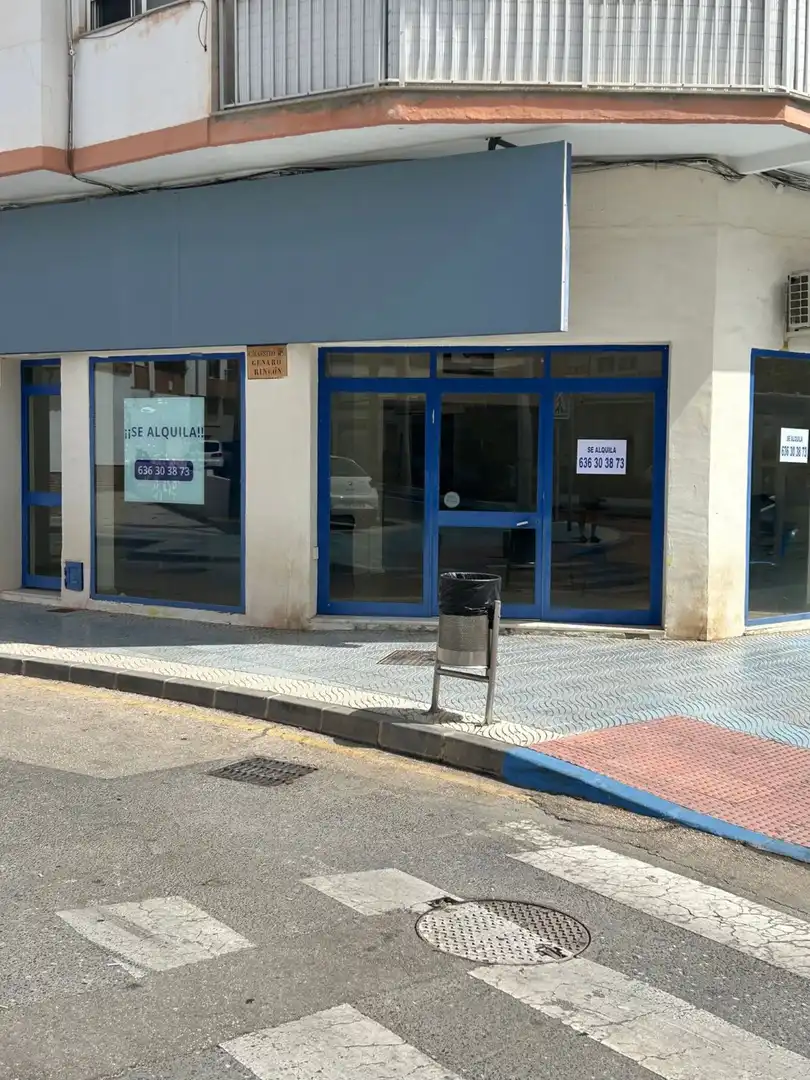 Commercial properties for rent in Poniente - Faro