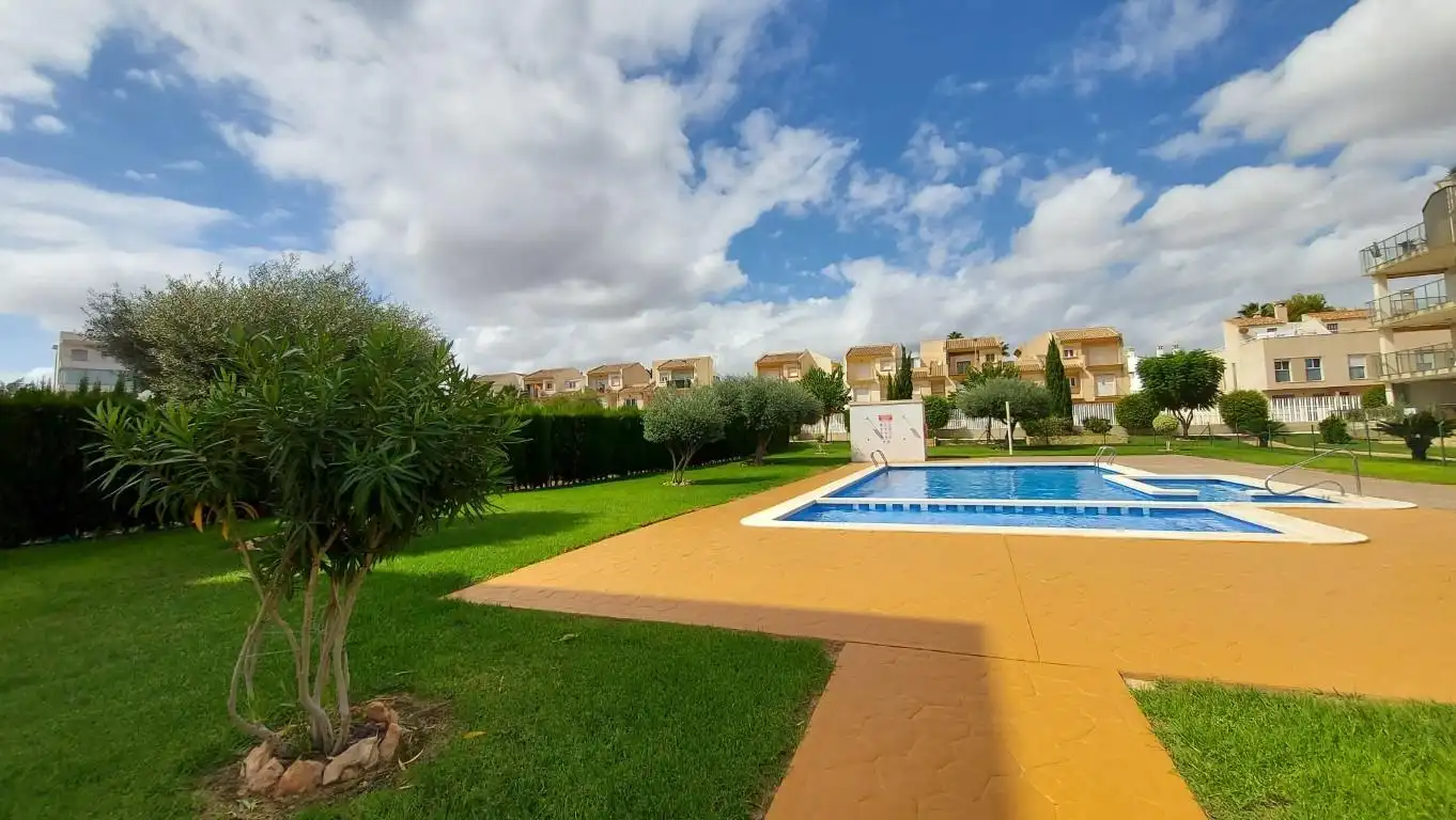 Rez-de-chaussée avec terrasse à vendre à Orihuela Costa, imagen 4