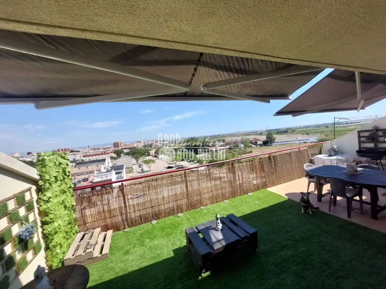 Duplexes for rent in Silla