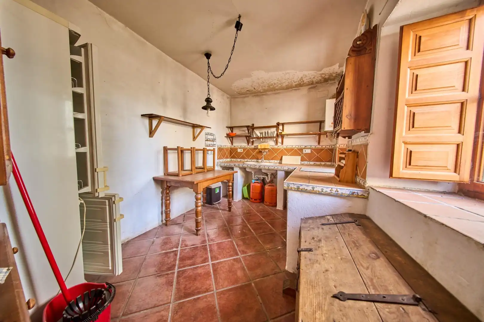 Cocina de Casa o chalet en venta en Granada con Jardín privado, Terraza y Piscina