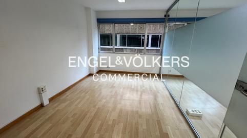 Foto 4 de Oficina de lloguer a La Maternitat i Sant Ramon, Barcelona