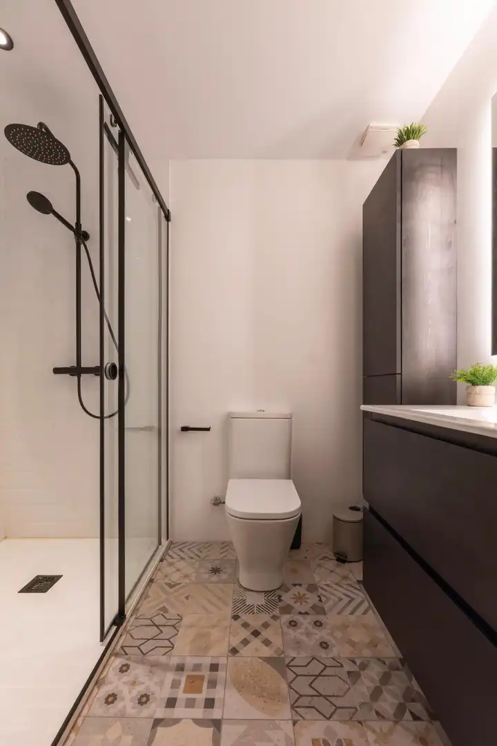 Baño de Planta baja de alquiler en Ordino con Calefacción, Terraza y Trastero