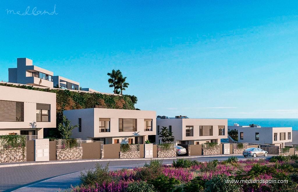 Vista exterior de Casa adosada en venda en Mijas amb Aire condicionat, Jardí privat i Terrassa
