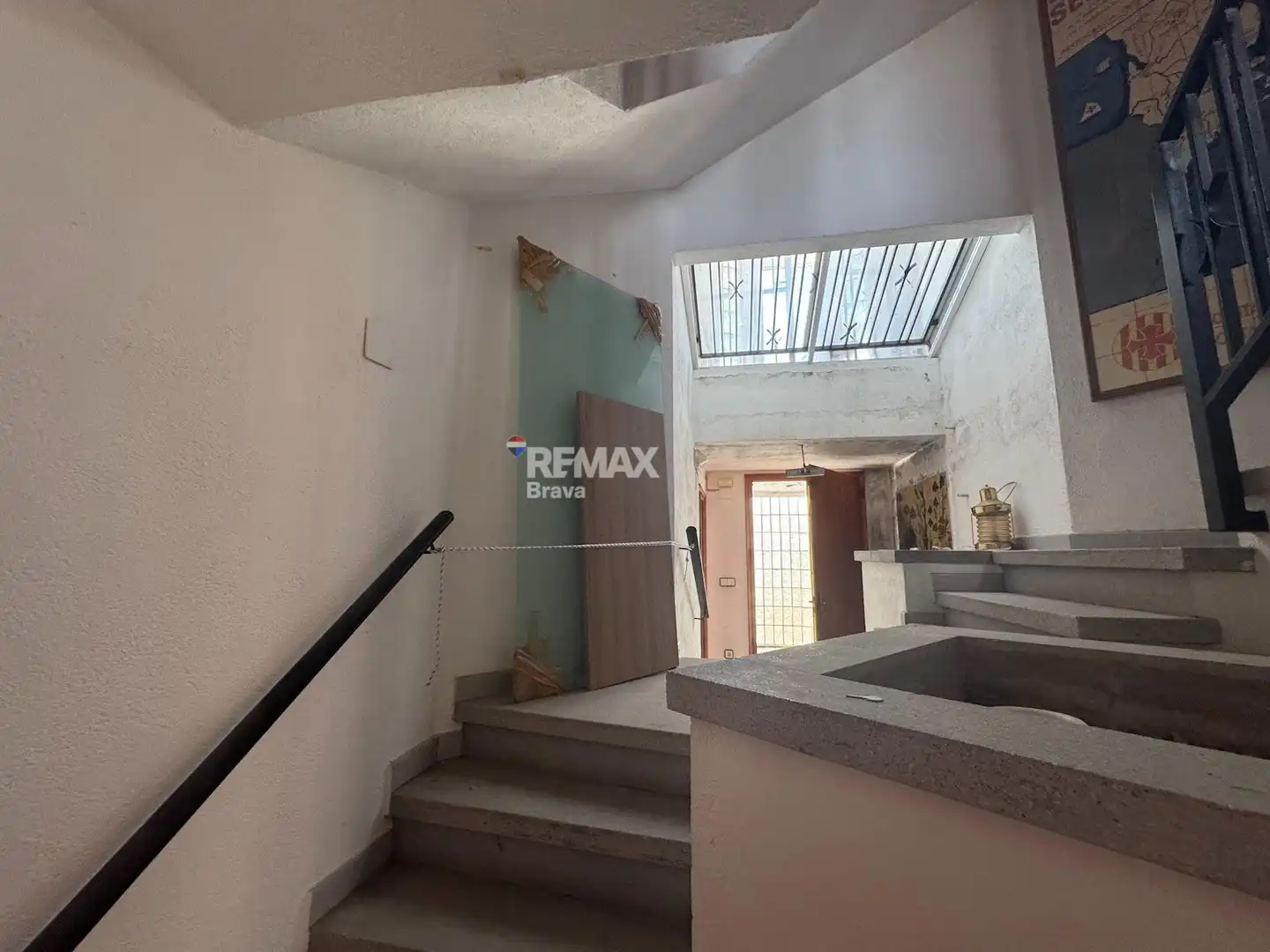 Houses for sale in Roses  with Terrace and Swimming Pool