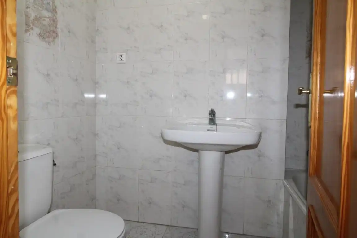 Baño de Planta baja en venta en Torrevieja con Terraza