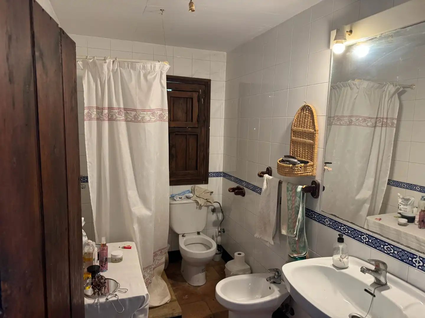 Badezimmer von Gebäude zum Verkauf in Marchena mit Gemeinschaftspool