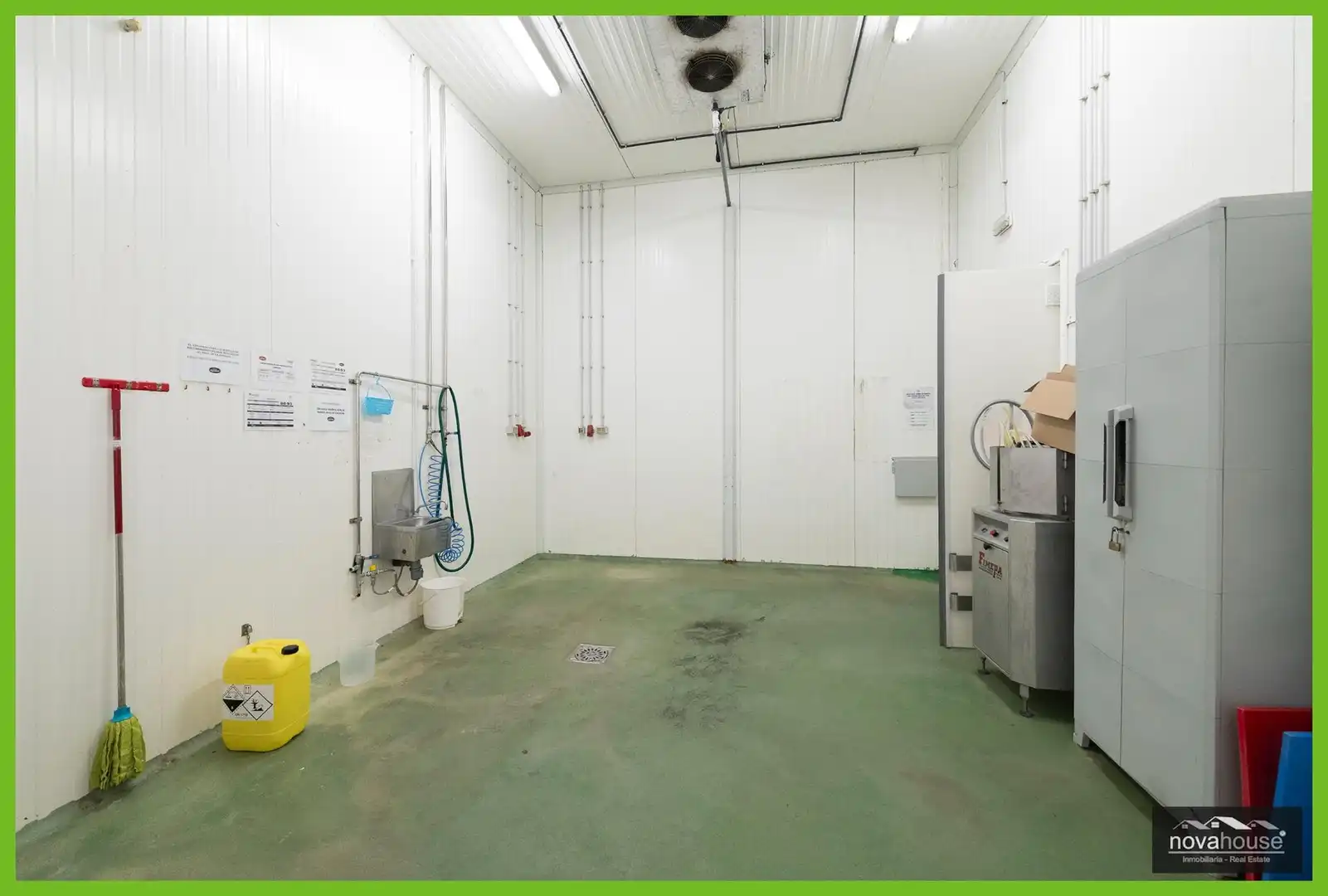 Nave industrial en venta en Málaga