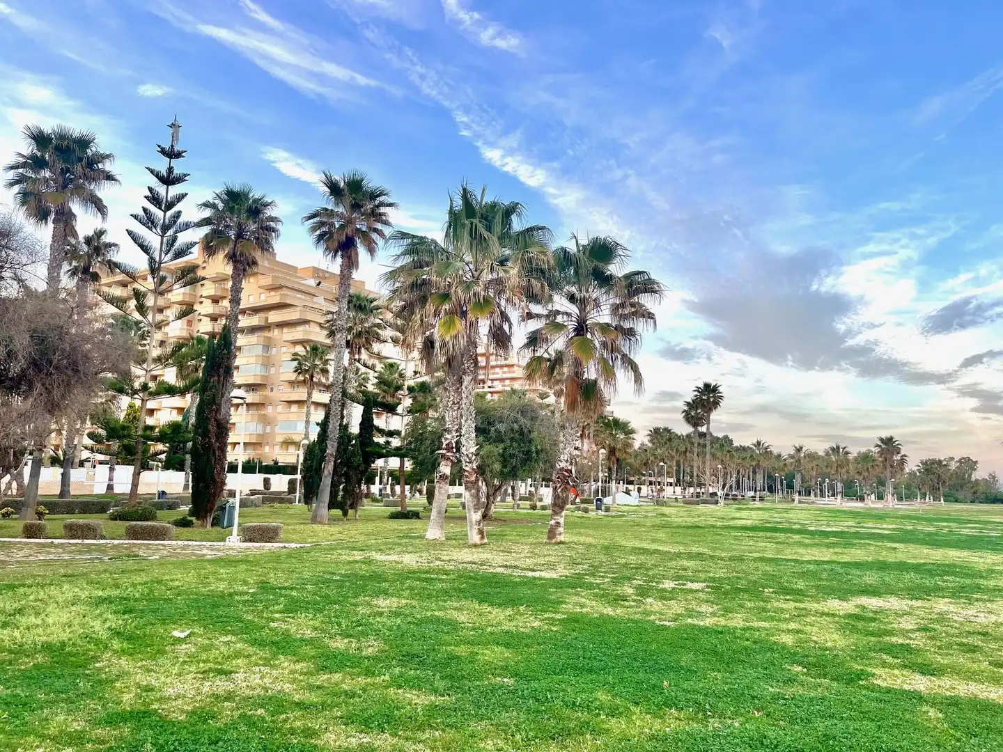 Vista exterior de Ático en venta en Oropesa del Mar / Orpesa con Aire acondicionado, Calefacción y Terraza