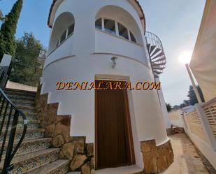 Vista exterior de Casa o xalet de lloguer en Dénia amb Aire condicionat, Calefacció i Jardí privat