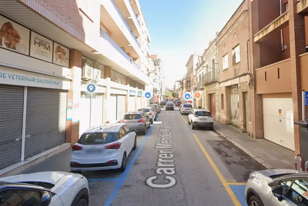 Vista exterior de Piso en venta en Figueres