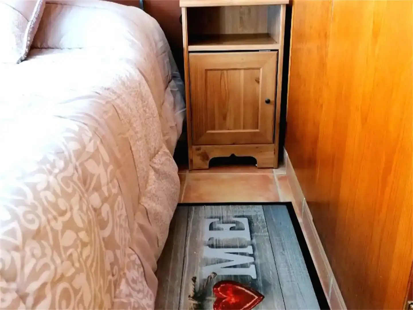 Schlafzimmer von Wohnungen zur Miete in Setcases mit Abstellraum, Möbliert und Balkon