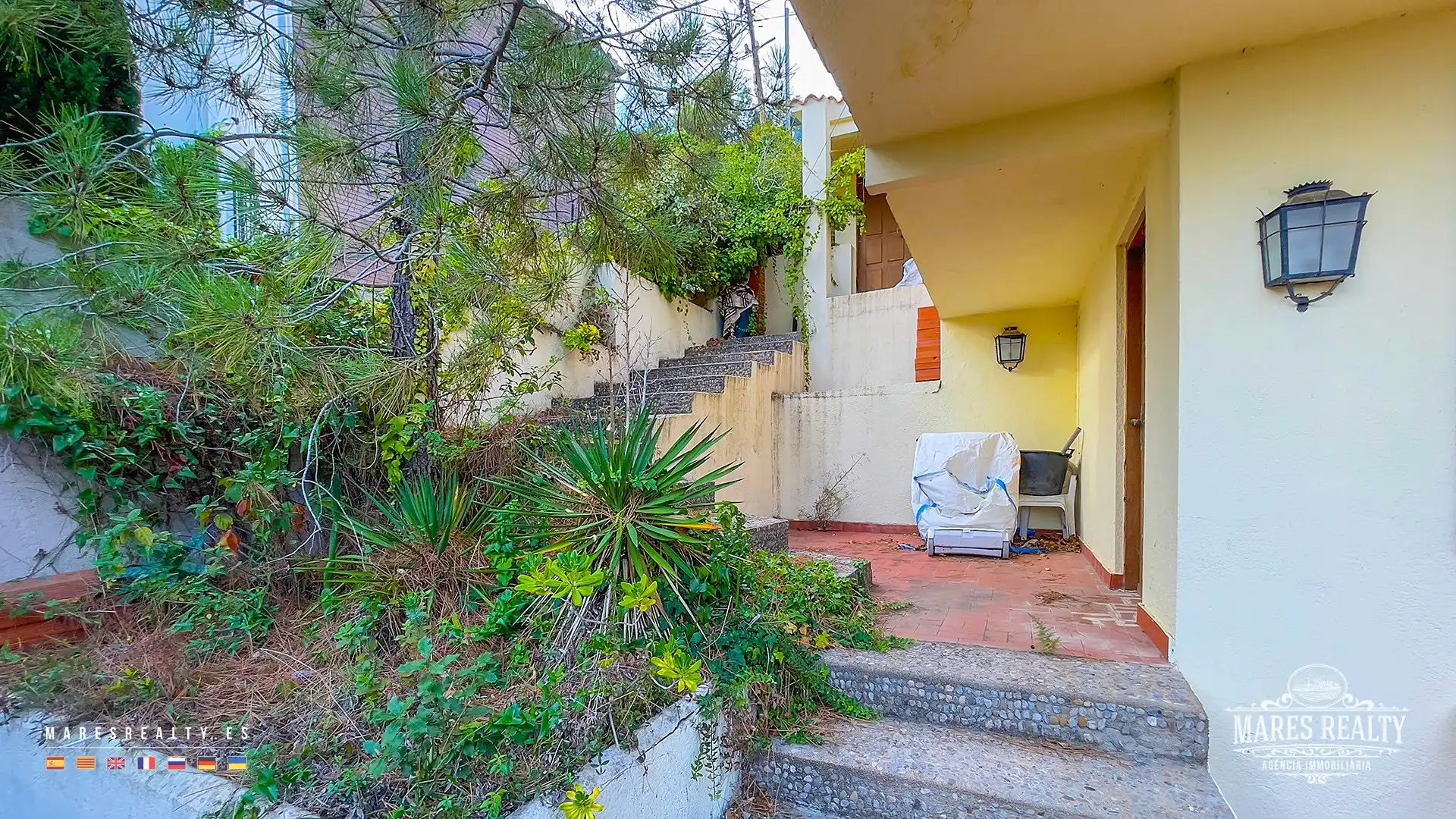 Vista exterior de Casa o xalet en venda en Lloret de Mar amb Calefacció, Jardí privat i Terrassa