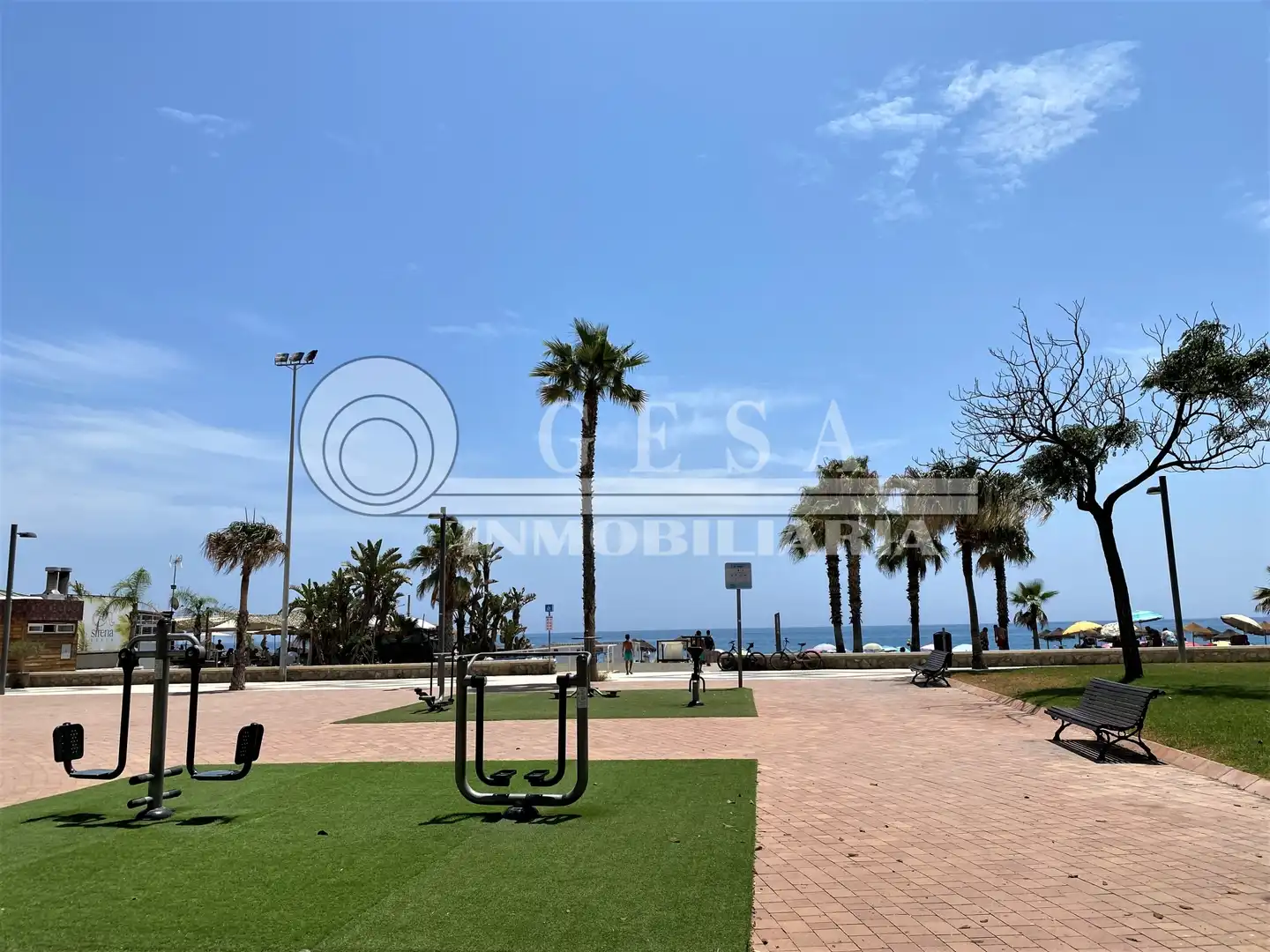 Pis amb piscina en venda a Torre del Mar