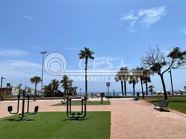Flat with pool for sale in Torre del Mar