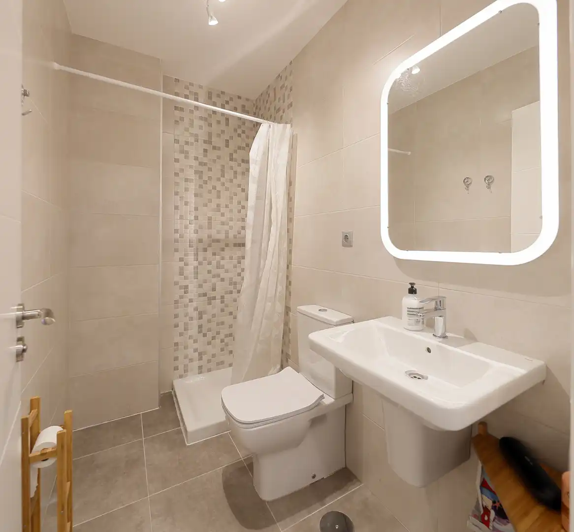 Flat for sale in Oviedo - POSTIGO BAJO, 28, Casco Histórico