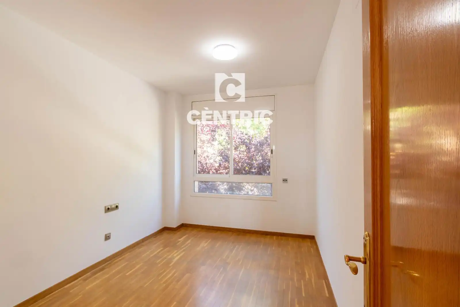 Dormitori de Casa o xalet en venda en Castellar del Vallès amb Aire condicionat, Calefacció i Terrassa