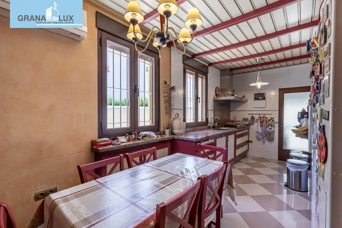 Villa con giardino in vendita a Camino Bajo de Huétor, imagen 8