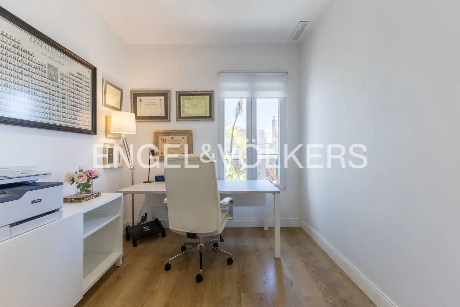 Exterior view of Flat for sale in Valencia  with Air Conditioner, Heating and Balcony