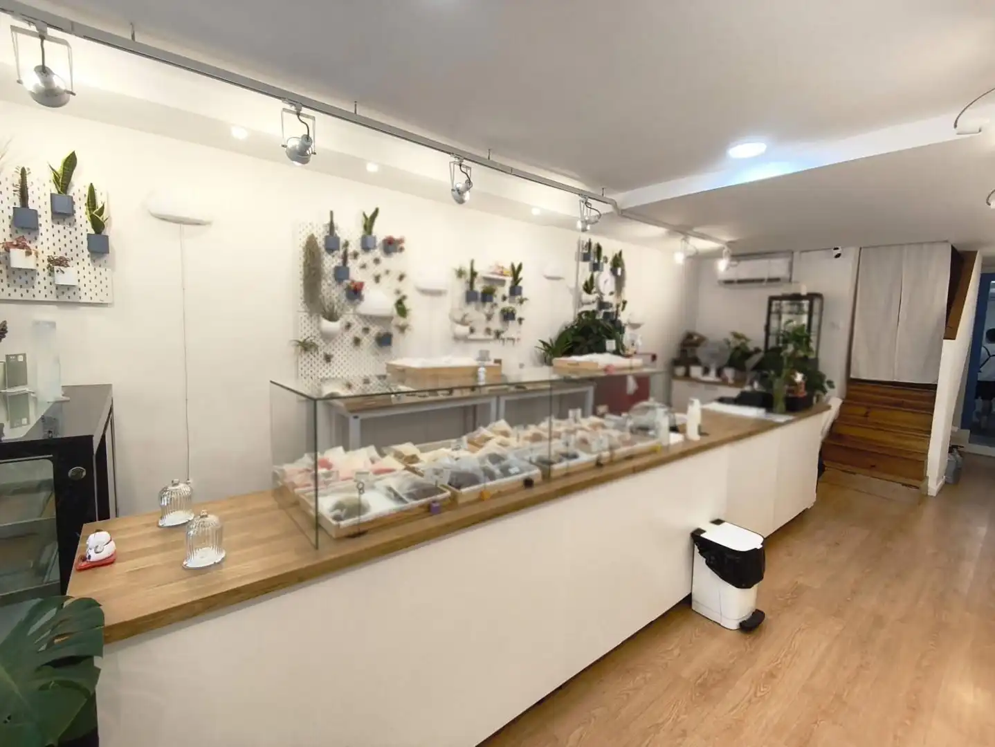 Local comercial en traspàs a Eixample, imagen 3