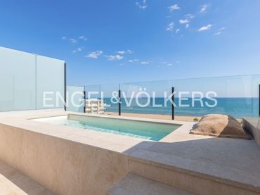 Attico con balcone in vendita a Las Marinas / Les Marines