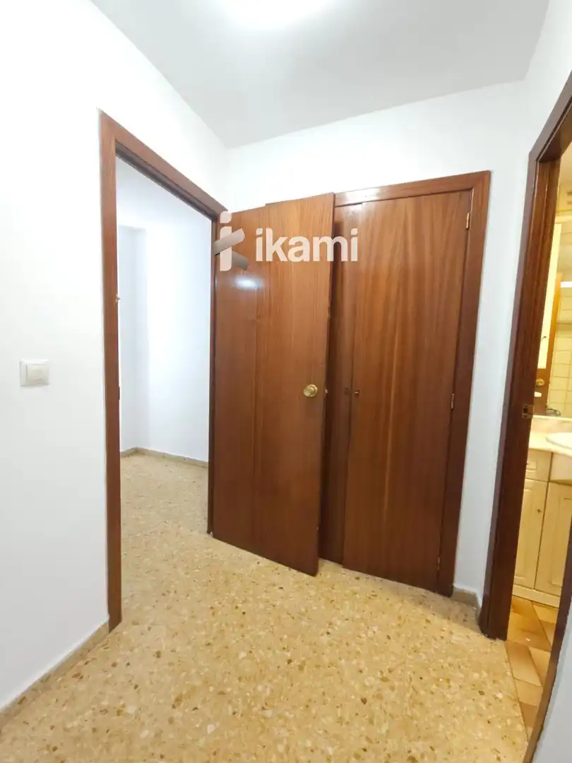 Habitación de Piso en venta en Valencia con Aire acondicionado, Calefacción y Terraza