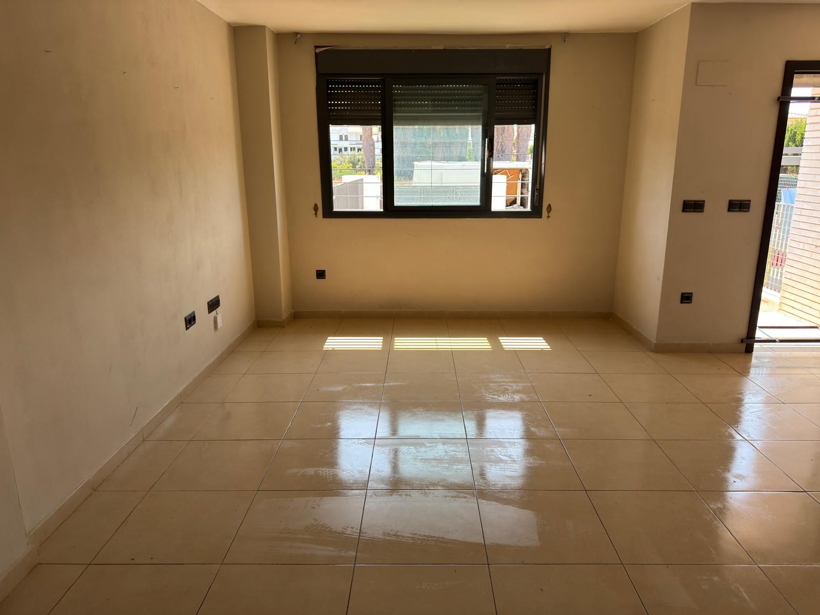 Single-family semi-detached for sale in C/ Traiguera, Heliópolis