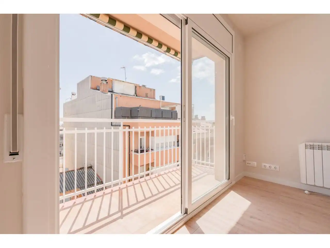 Terrassa de Pis en venda en Terrassa amb Calefacció, Parquet i Moblat