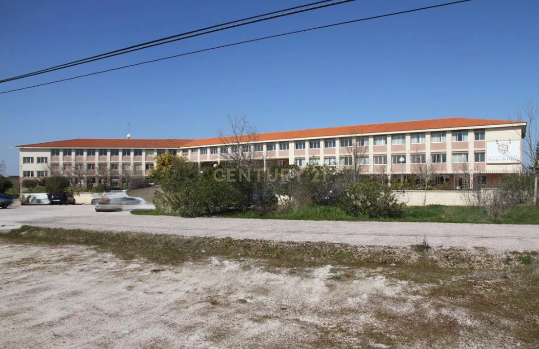 Exterior view of Building for sale in Malpartida de Cáceres