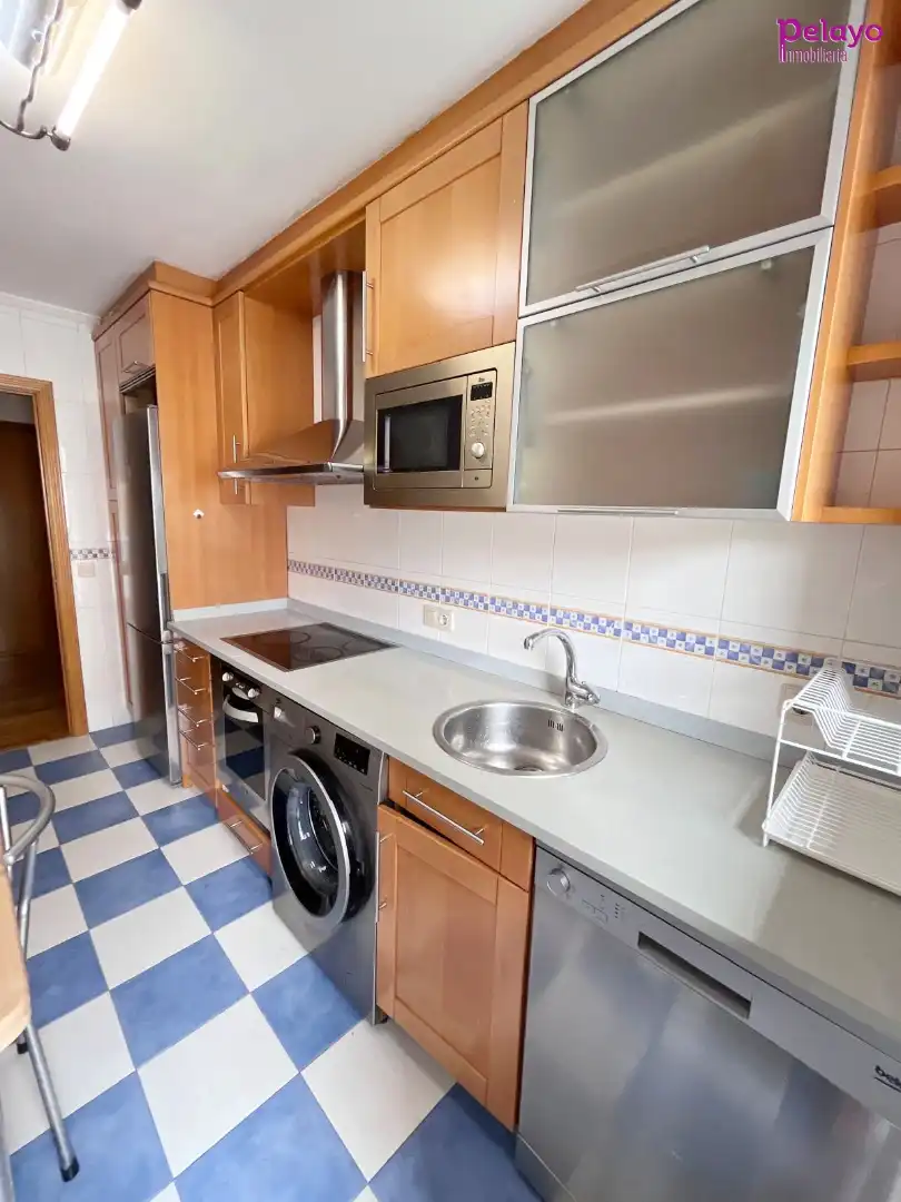 Kitchen of Flat for rent in Reocín  with Heating, Storage room and Furnished