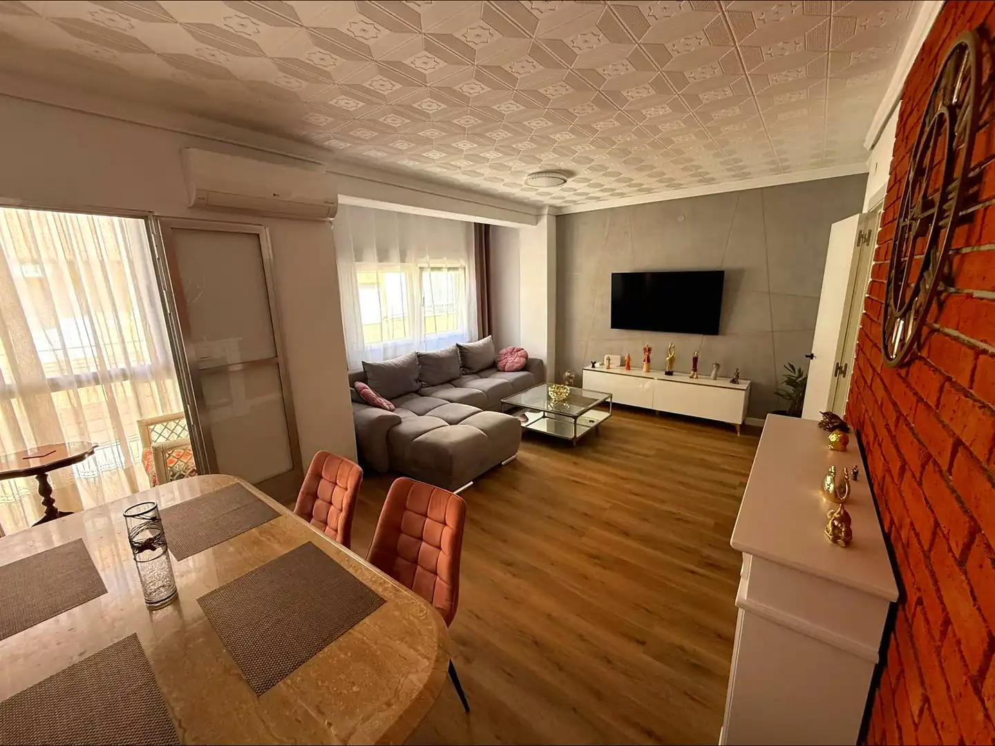Apartament amb terrassa en venda a PASCUAL DE LA MATA