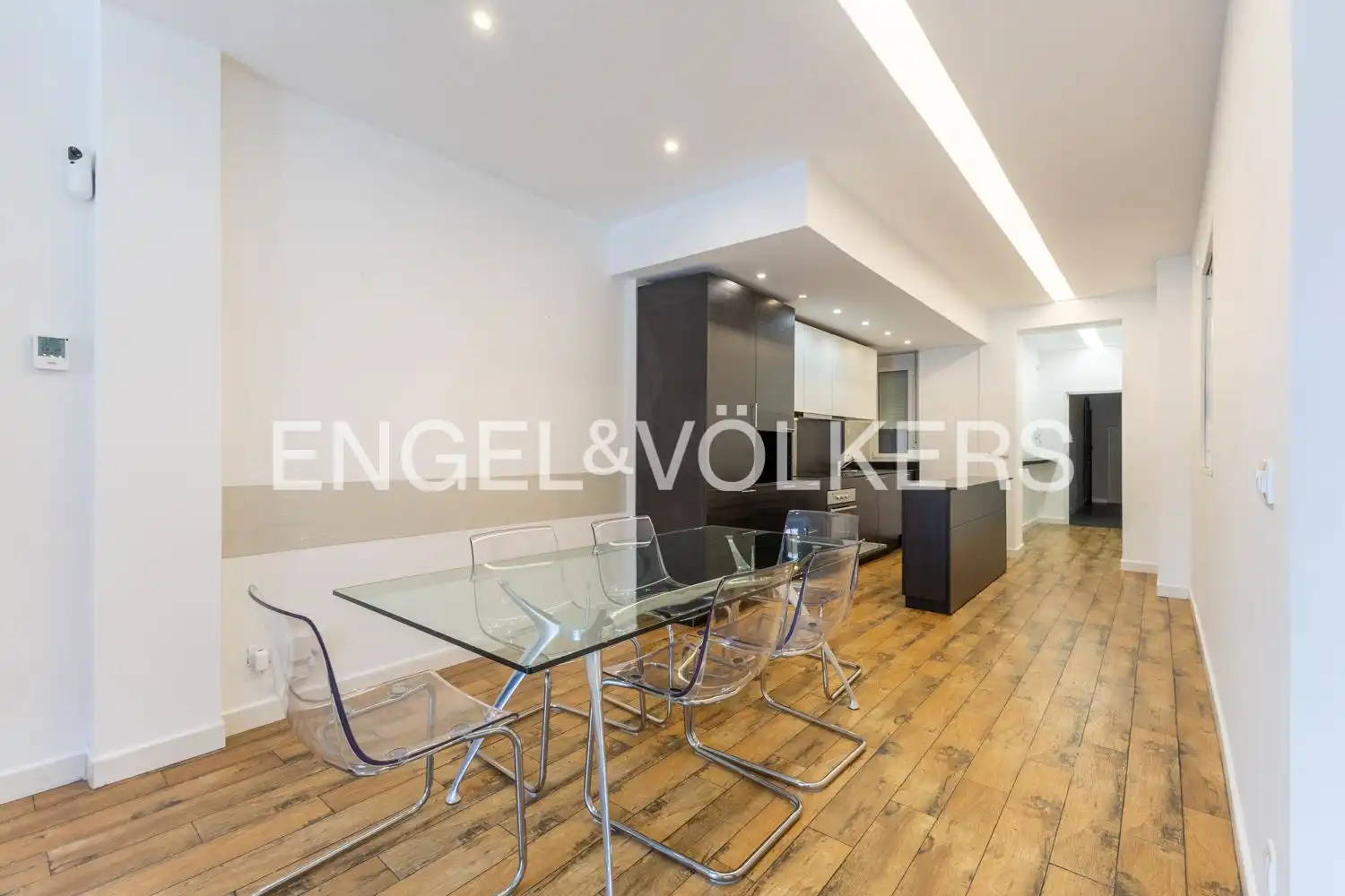 Dining room of Flat for rent in Valencia  with Air Conditioner, Heating and Terrace