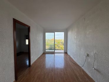 Flat with balcony for sale in Avinguda de les Corts Catalanes