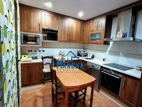 Küche von Wohnung zum Verkauf in La Gineta mit Heizung, Terrasse und Möbliert