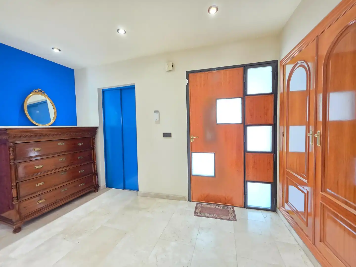 Casa adosada en venta en Jaén con Aire acondicionado, Calefacción y Jardín privado