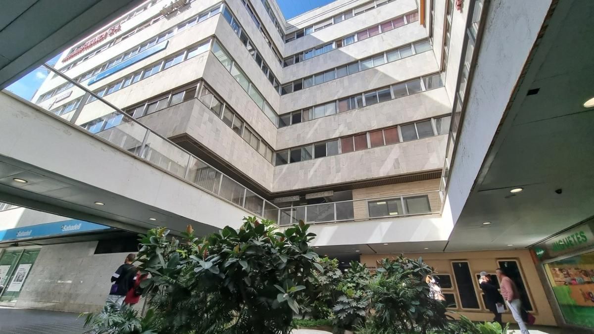 Exterior view of Office for sale in  Córdoba Capital