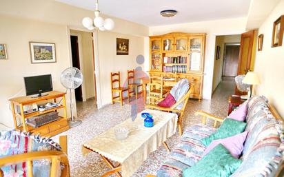 Sala d'estar de Apartament en venda en Guardamar del Segura amb Terrassa