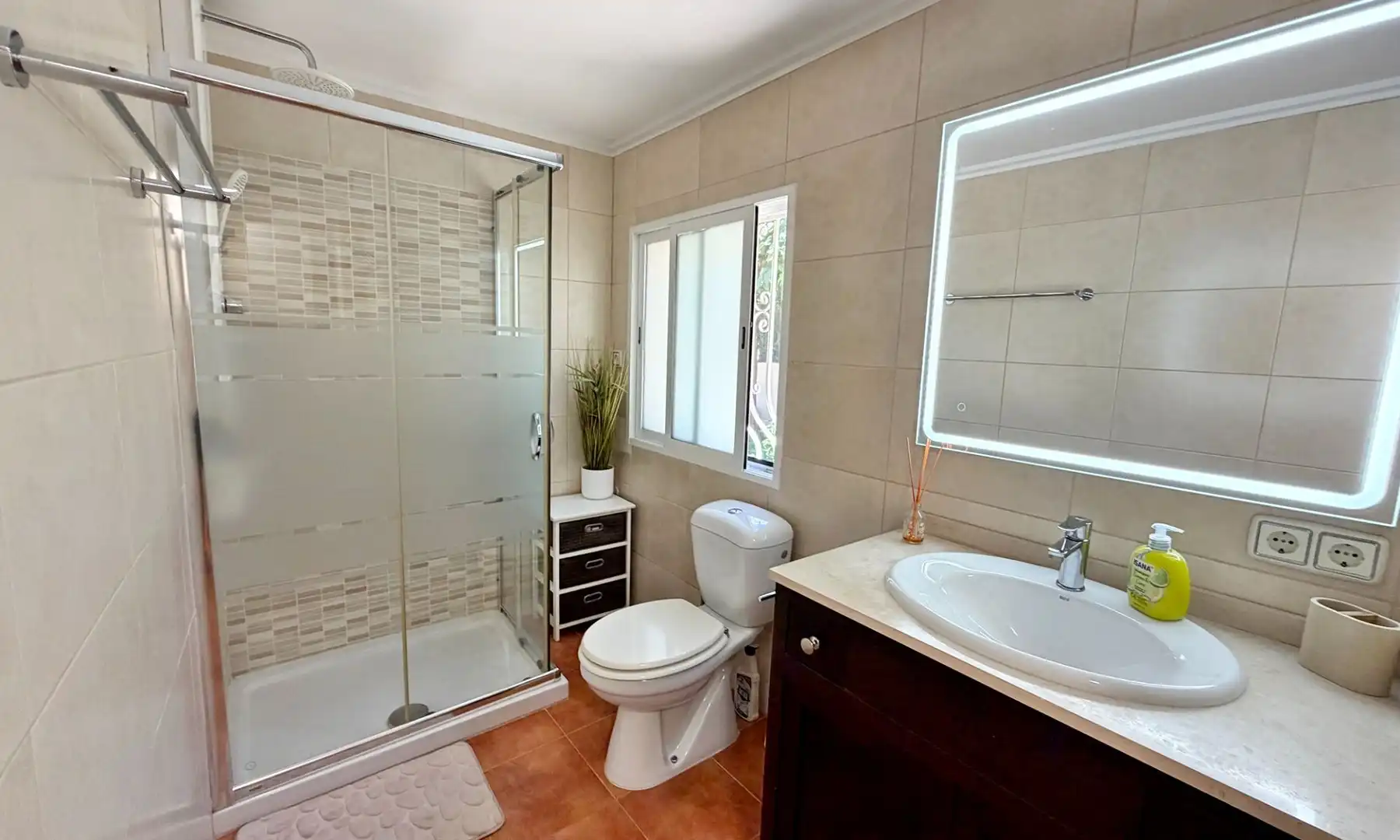 Baño de Casa o chalet en venta en Dénia con Aire acondicionado, Calefacción y Jardín privado