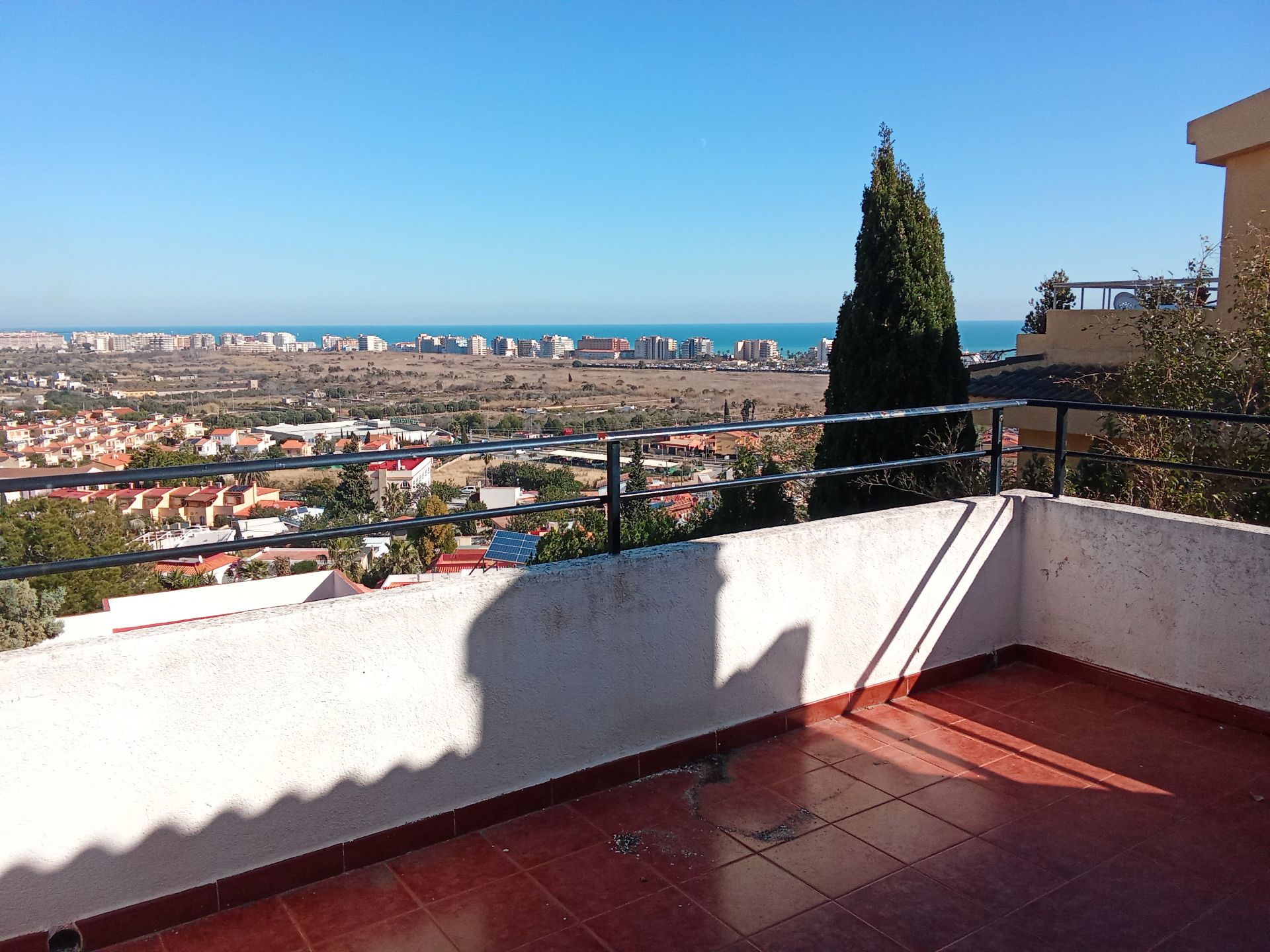 Vista exterior de Apartamento en venta en Peñíscola / Peníscola con Terraza, Amueblado y Lavadora