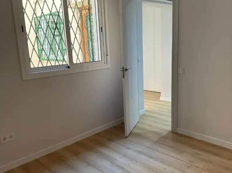 Piso con ascensor en venta en VILADOMAT 213, imagen 5