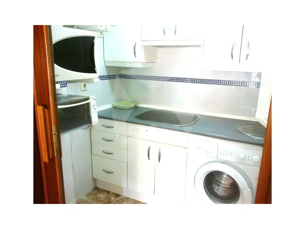 Cuina de Pis en venda en Cáceres amb Aire condicionat i Moblat