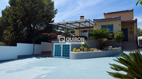 Chalet de 6 hab. con piscina y placas solares, imatge 2