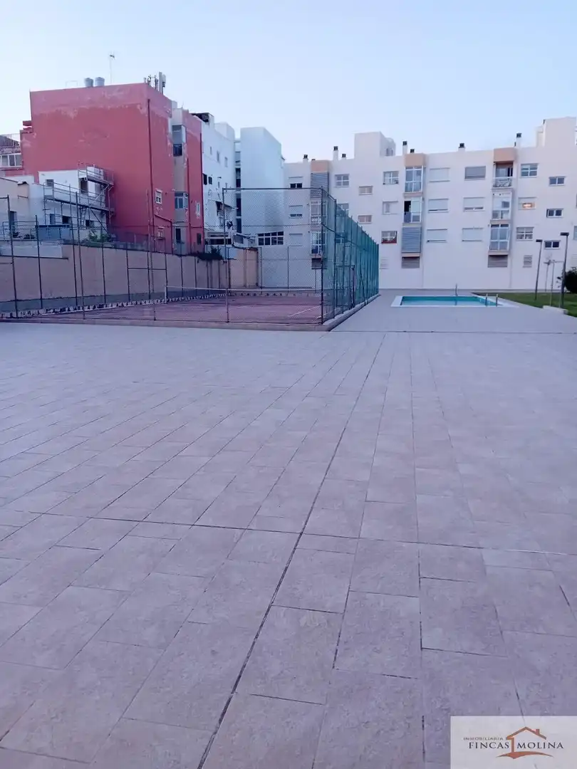Piscina de Piso de alquiler en  Palma de Mallorca con Aire acondicionado, Calefacción y Terraza