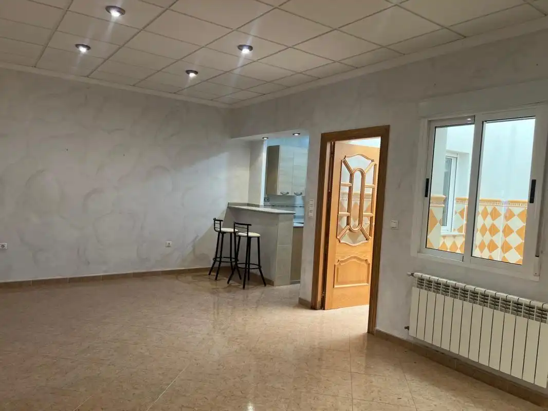 Cuina de Casa adosada en venda en Algueña amb Aire condicionat, Calefacció i Terrassa
