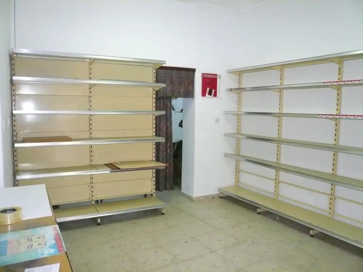 Business premises for sale in Casco Histórico, imagen 4