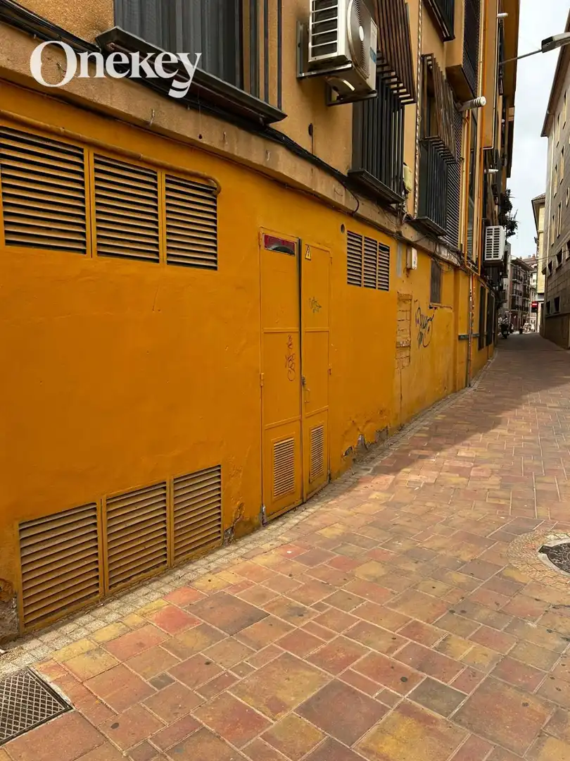 Business premises for sale in Sur, imagen 14
