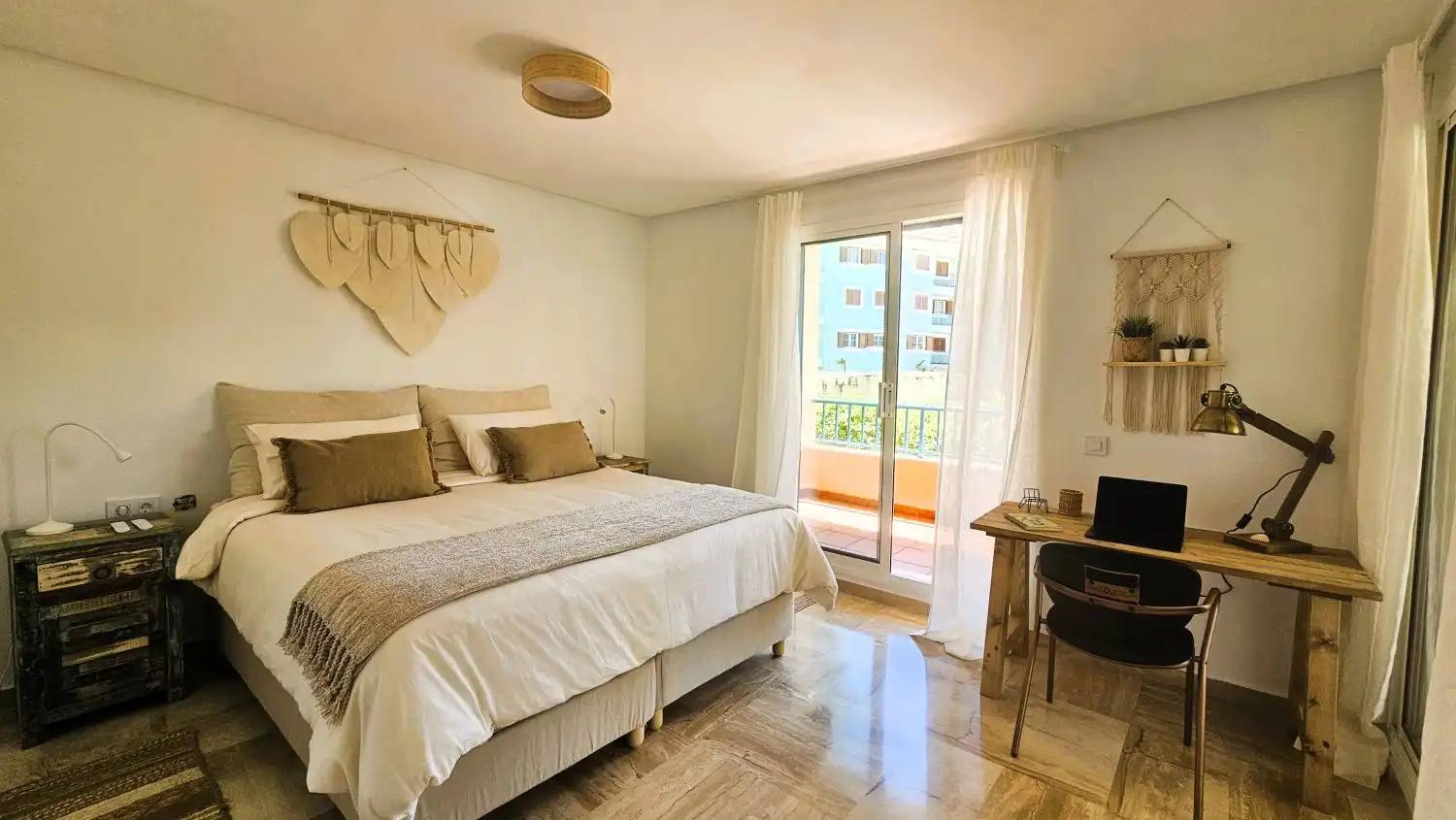 Apartamento de alquiler en Puerto de Sotogrande - La Marina